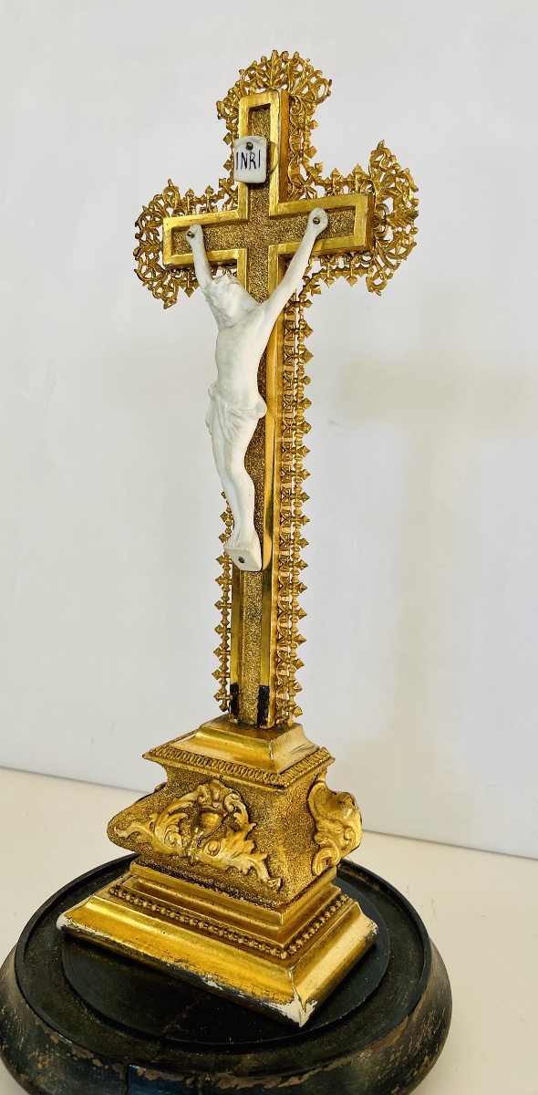Crucifix Napoléon III sous cloche -photo-5